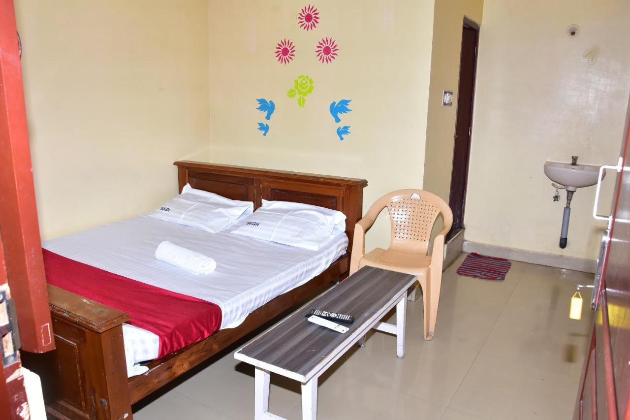 Sri Krishna Guest House Pondichéry Extérieur photo